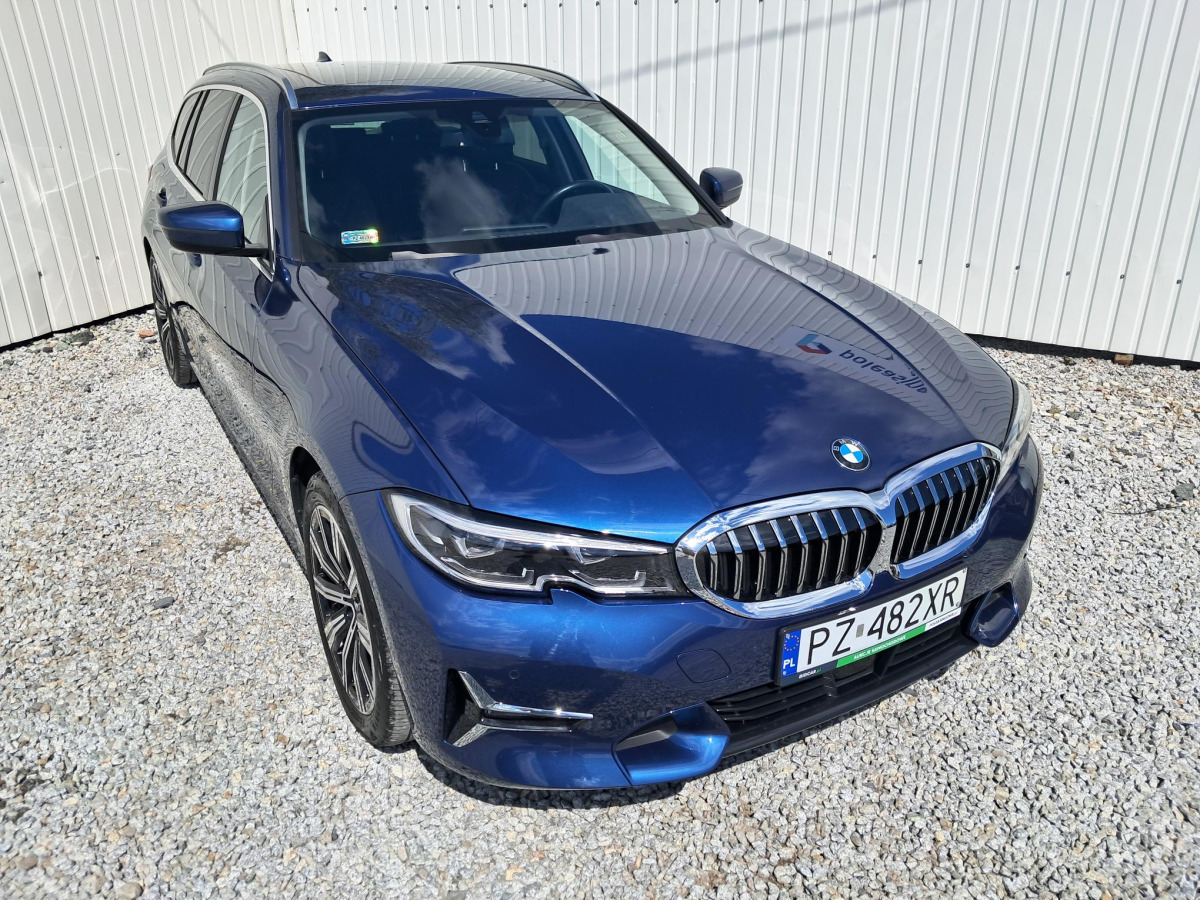 BMW 320D XDRIVE KOMBI - PKW: das Bild 1 BMW 320D XDRIVE KOMBI - PKW: das Bild 1