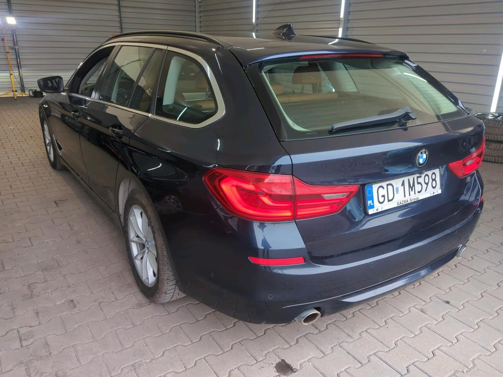 BMW 520D KOMBI - PKW: das Bild 3 BMW 520D KOMBI - PKW: das Bild 3