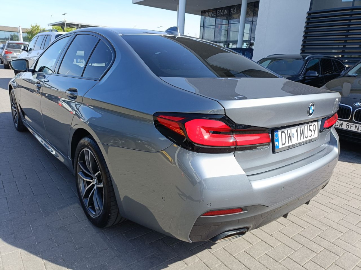 BMW 520d xDrive mHEV M Sport SEDAN - Limousine: das Bild 4 BMW 520d xDrive mHEV M Sport SEDAN - Limousine: das Bild 4