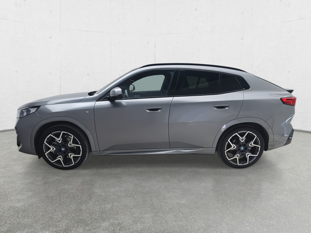 BMW IX2 XDRIVE30 SUV - SUV/ Geländewagen: das Bild 5 BMW IX2 XDRIVE30 SUV - SUV/ Geländewagen: das Bild 5