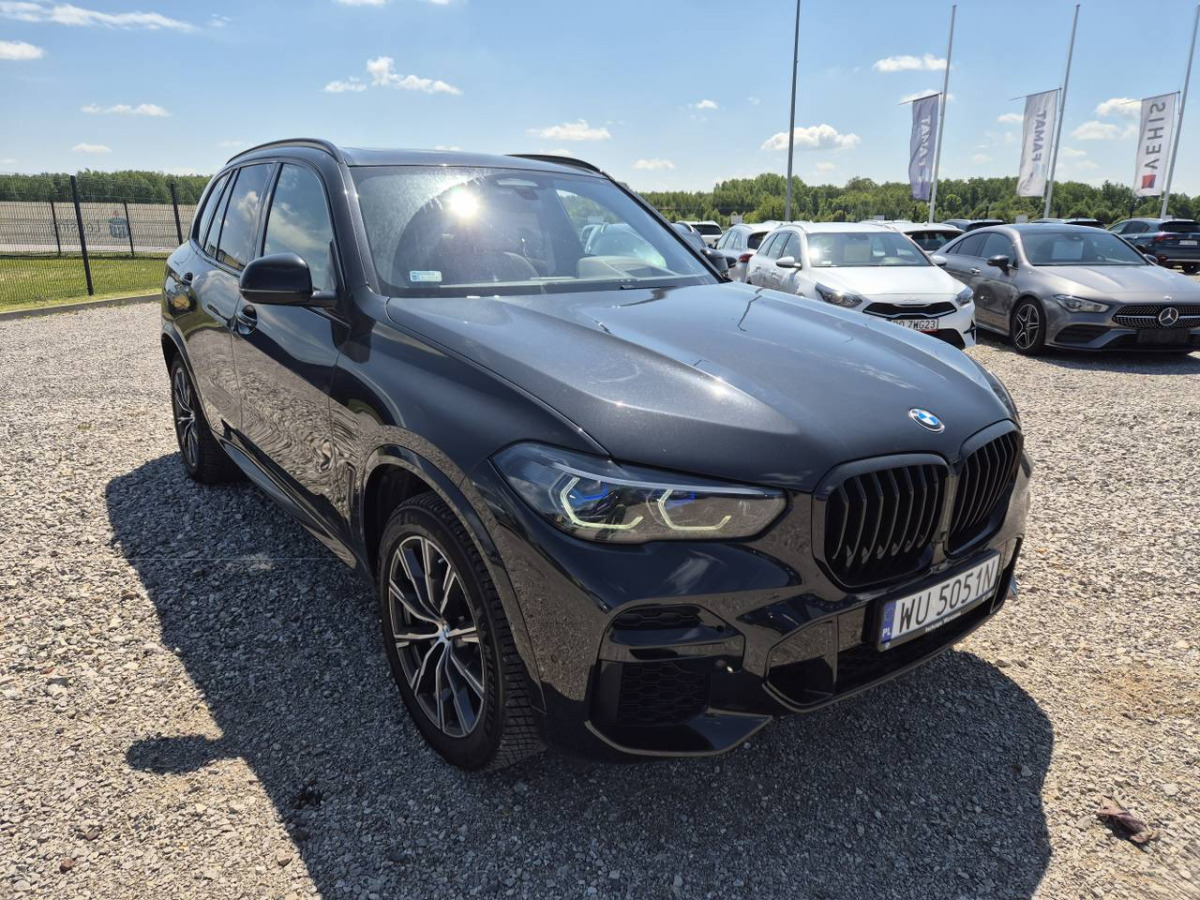 BMW X5 M50I SUV - SUV/ Geländewagen: das Bild 1 BMW X5 M50I SUV - SUV/ Geländewagen: das Bild 1