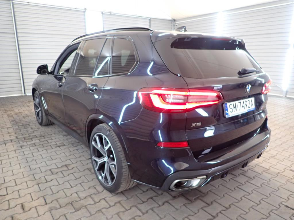 BMW X5 SUV - SUV/ Geländewagen: das Bild 3 BMW X5 SUV - SUV/ Geländewagen: das Bild 3