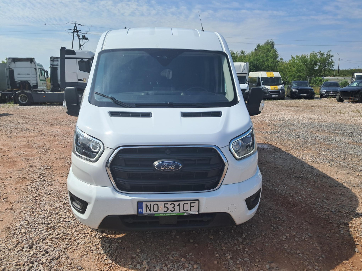 FORD TRANSIT BRYGADÓWKA - Transporter mit Doppelkabine: das Bild 2 FORD TRANSIT BRYGADÓWKA - Transporter mit Doppelkabine: das Bild 2