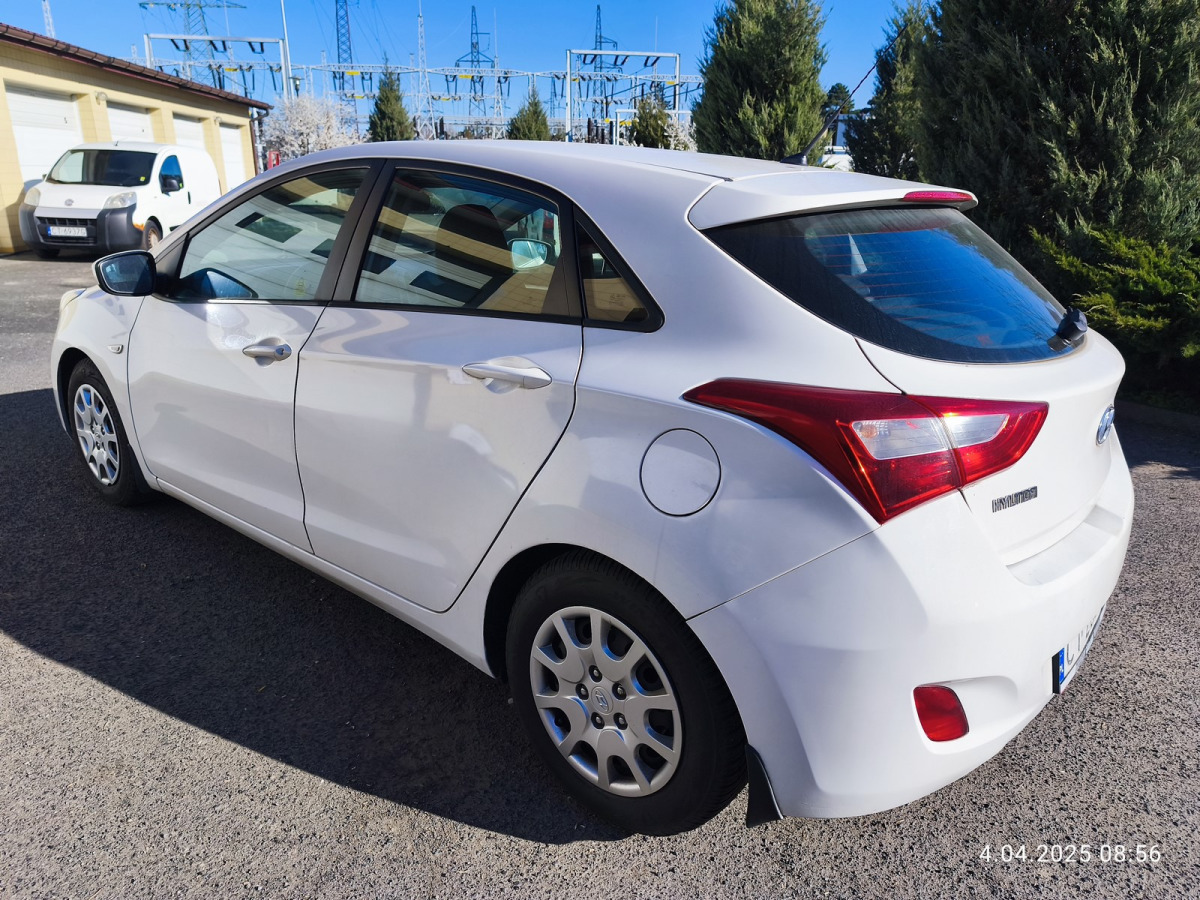 HYUNDAI I30 HATCHBACK - Schrägheck: das Bild 4 HYUNDAI I30 HATCHBACK - Schrägheck: das Bild 4