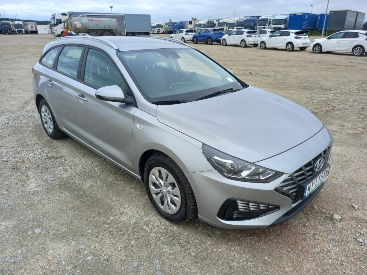 HYUNDAI I30 SUV - SUV/ Geländewagen: das Bild 1 HYUNDAI I30 SUV - SUV/ Geländewagen: das Bild 1