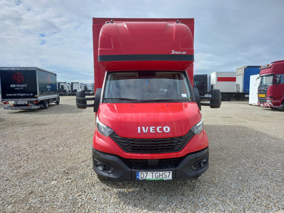 IVECO DAILY PLANDEKA - Planen Transporter: das Bild 2 IVECO DAILY PLANDEKA - Planen Transporter: das Bild 2