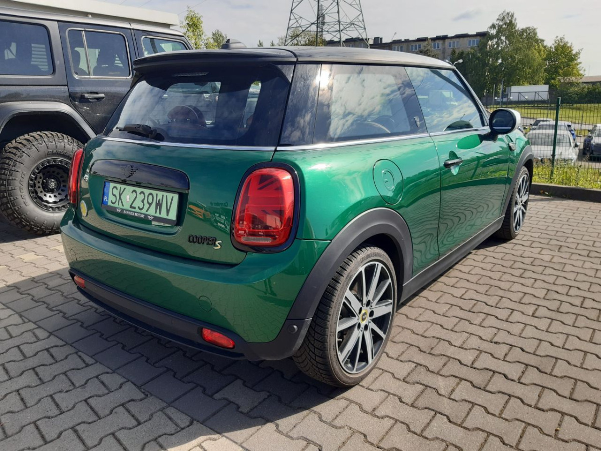 MINI Cooper SE HATCHBACK - Schrägheck: das Bild 2 MINI Cooper SE HATCHBACK - Schrägheck: das Bild 2