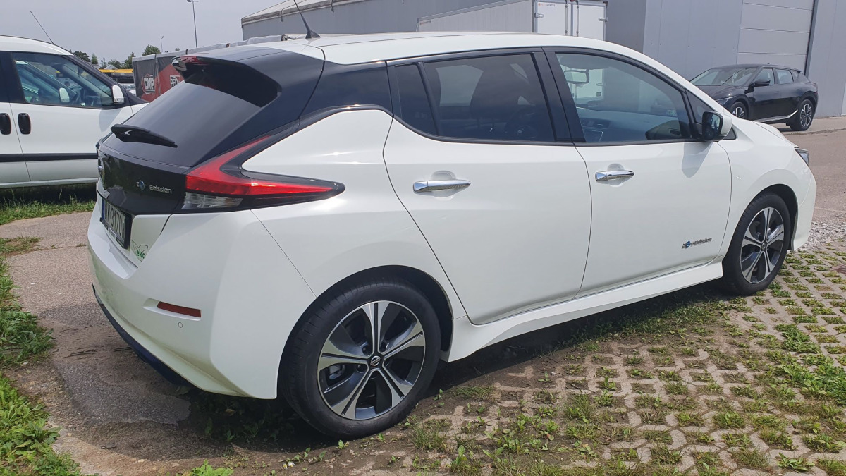 NISSAN LEAF HATCHBACK - Schrägheck: das Bild 4 NISSAN LEAF HATCHBACK - Schrägheck: das Bild 4