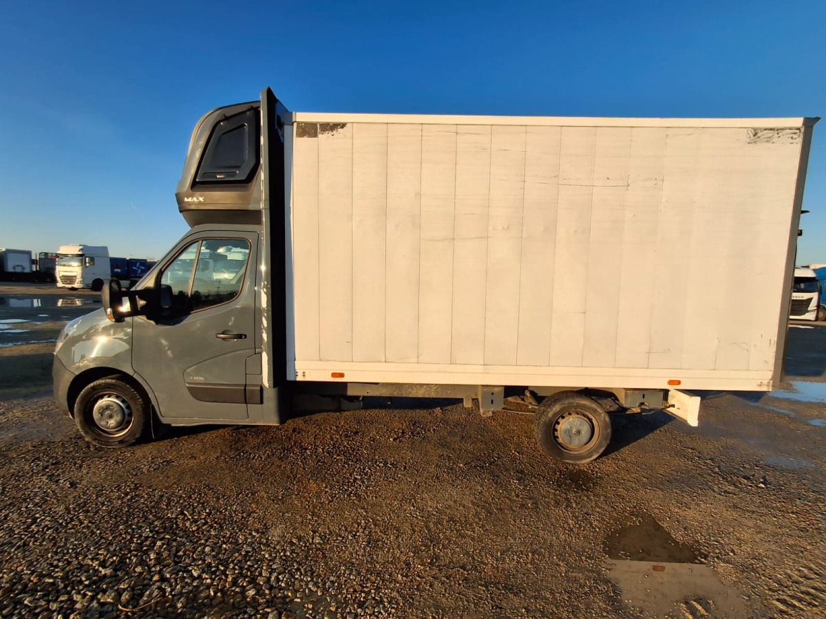 OPEL MOVANO KONTENER - Koffer Transporter: das Bild 4 OPEL MOVANO KONTENER - Koffer Transporter: das Bild 4