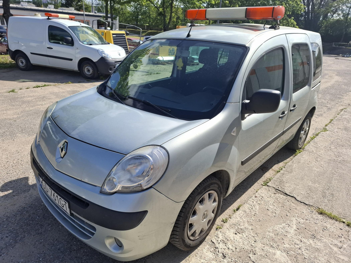 RENAULT KANGOO MINIVAN - PKW: das Bild 2 RENAULT KANGOO MINIVAN - PKW: das Bild 2