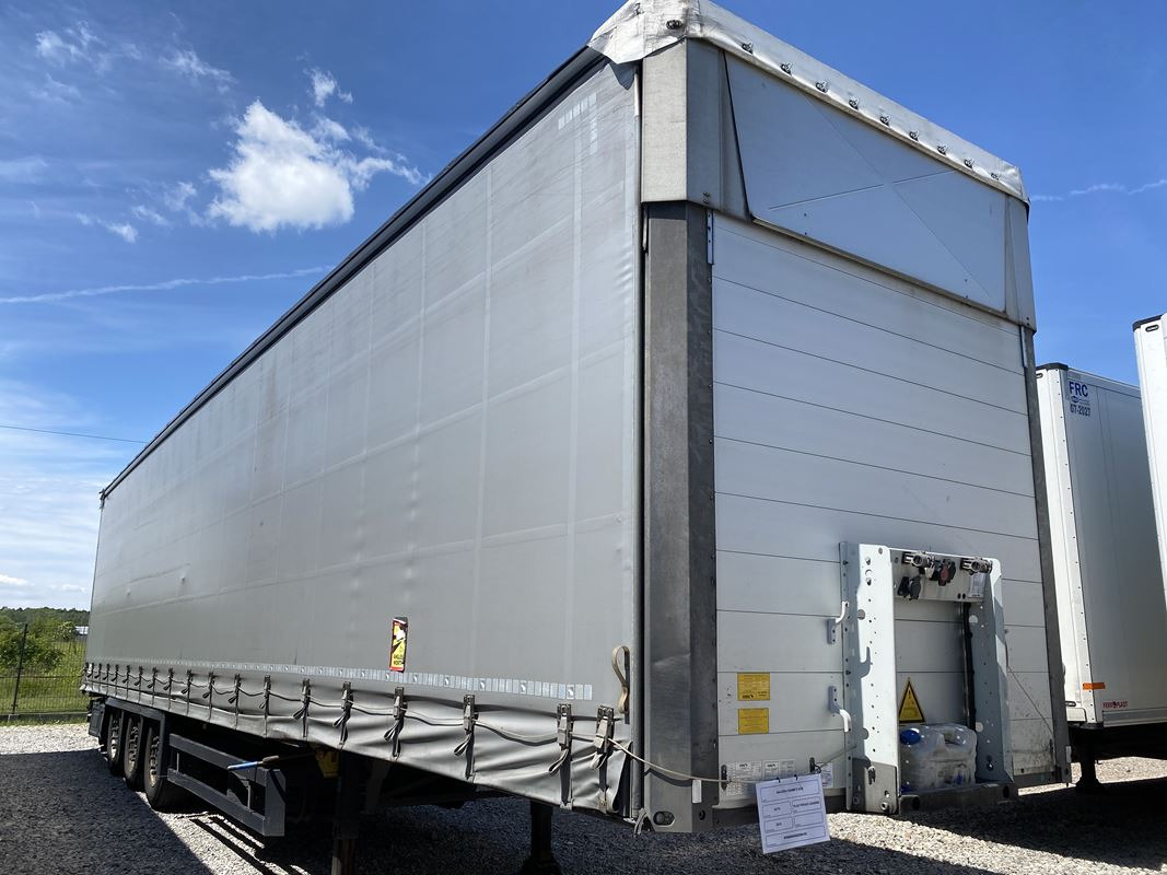SCHMITZ CARGOBULL SCB S3T FIRANA - Planenanhänger: das Bild 1 SCHMITZ CARGOBULL SCB S3T FIRANA - Planenanhänger: das Bild 1