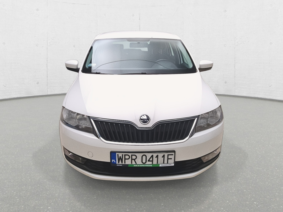 SKODA RAPID KOMBI - PKW: das Bild 3 SKODA RAPID KOMBI - PKW: das Bild 3