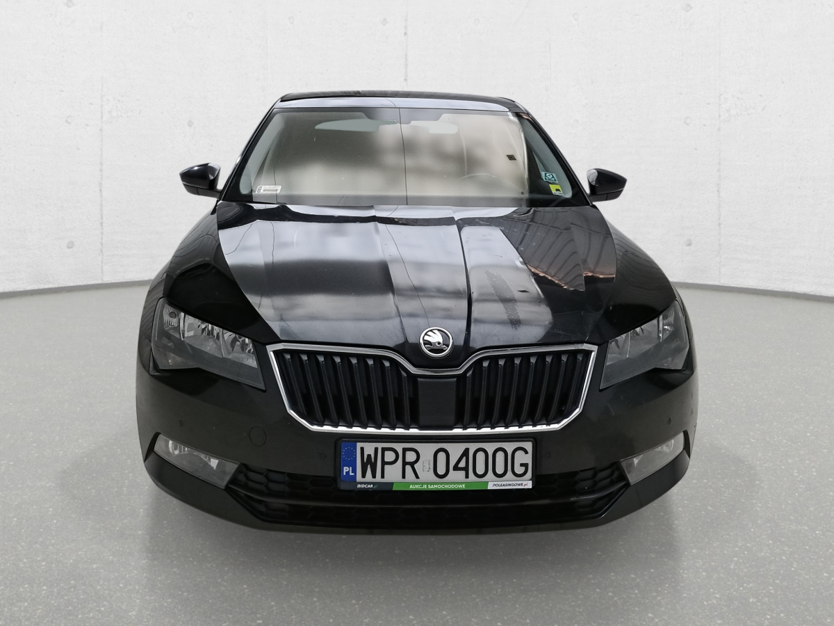 SKODA SUPERB SEDAN - Limousine: das Bild 3 SKODA SUPERB SEDAN - Limousine: das Bild 3