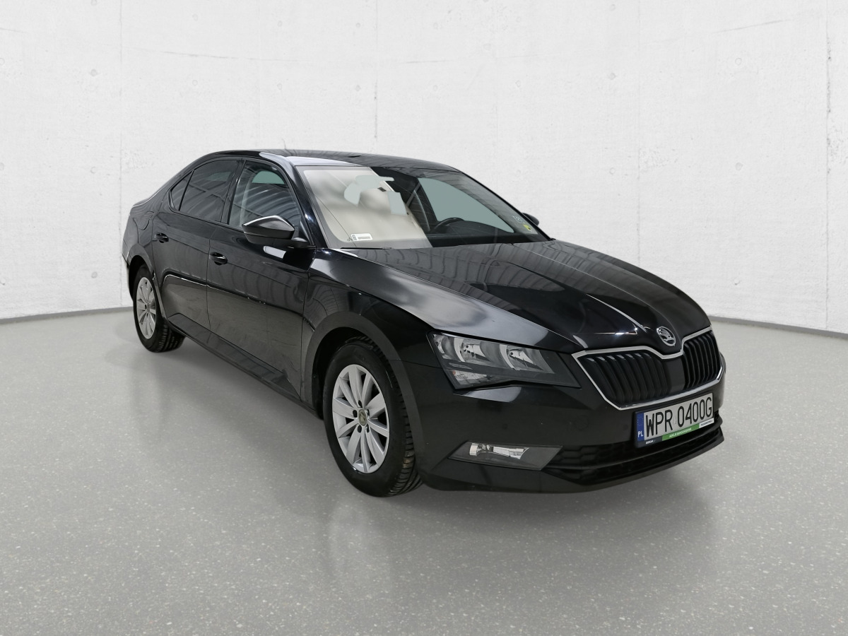 SKODA SUPERB SEDAN - Limousine: das Bild 2 SKODA SUPERB SEDAN - Limousine: das Bild 2