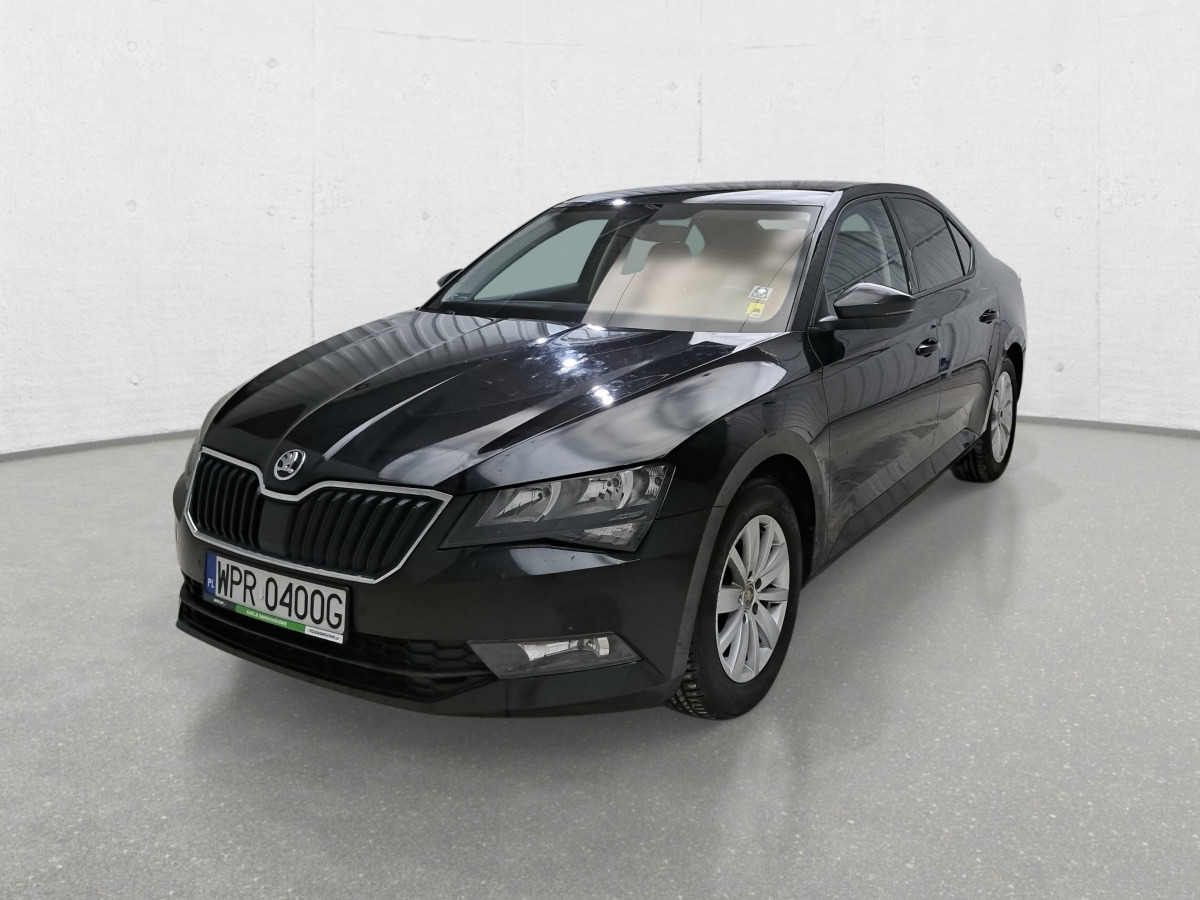 SKODA SUPERB SEDAN - Limousine: das Bild 4 SKODA SUPERB SEDAN - Limousine: das Bild 4