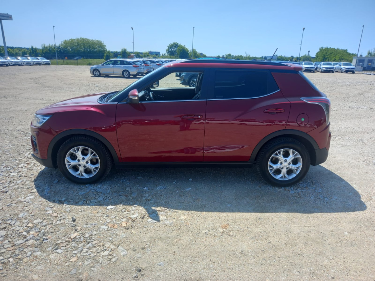 SSANG YONG Tivoli SUV - SUV/ Geländewagen: das Bild 4 SSANG YONG Tivoli SUV - SUV/ Geländewagen: das Bild 4