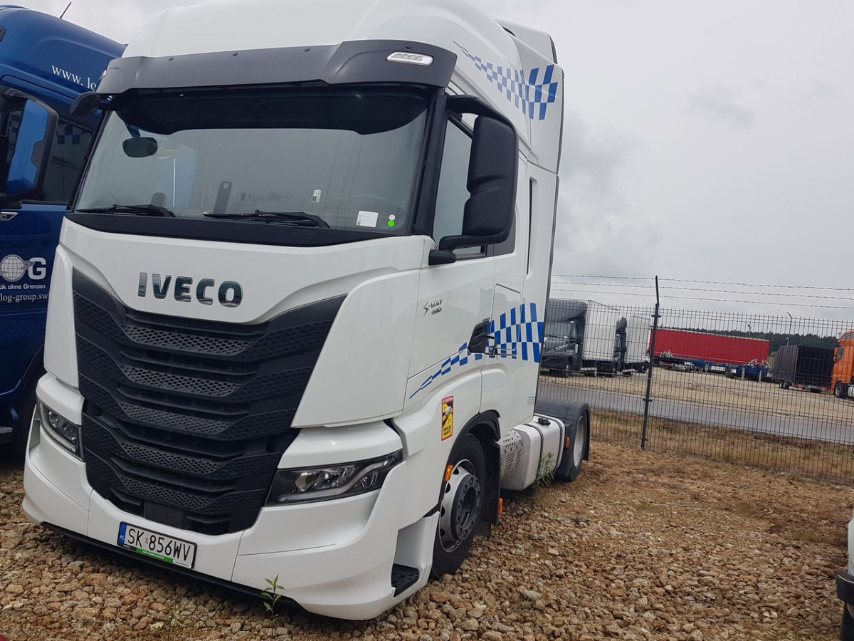 IVECO AS440ST/FP LT CIĄGNIK SIODŁOWY - Sattelzugmaschine: das Bild 3 IVECO AS440ST/FP LT CIĄGNIK SIODŁOWY - Sattelzugmaschine: das Bild 3