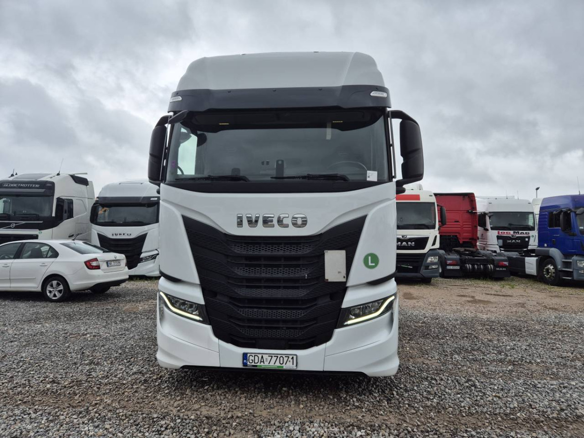 IVECO AS440ST/P CIĄGNIK SIODŁOWY - Sattelzugmaschine: das Bild 3 IVECO AS440ST/P CIĄGNIK SIODŁOWY - Sattelzugmaschine: das Bild 3