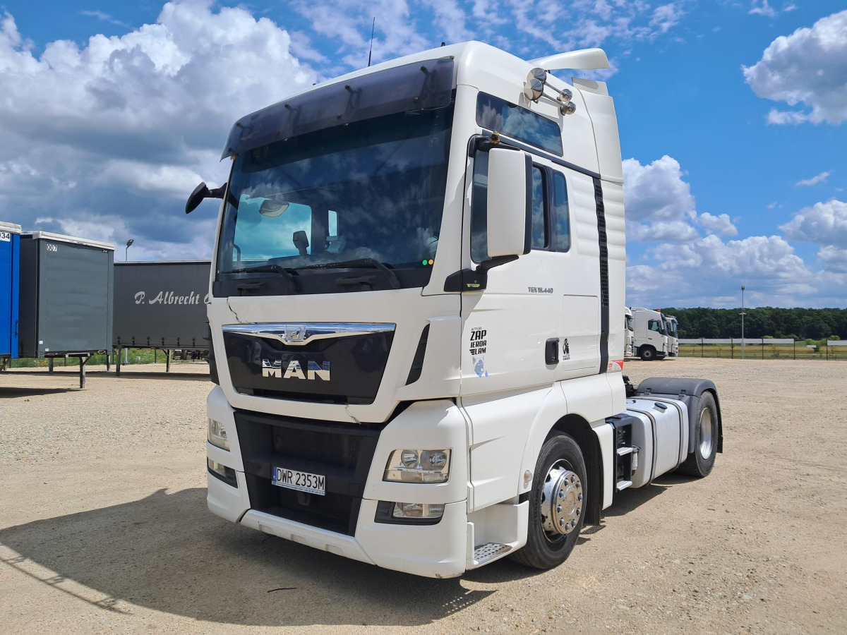 MAN TGX CIĄGNIK SIODŁOWY - Sattelzugmaschine: das Bild 2 MAN TGX CIĄGNIK SIODŁOWY - Sattelzugmaschine: das Bild 2
