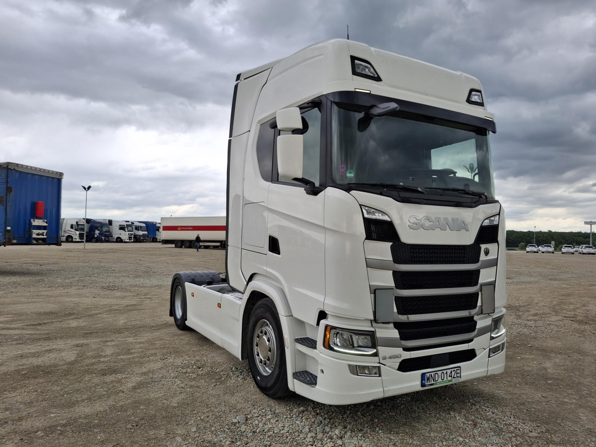 SCANIA S450 CIĄGNIK SIODŁOWY - Sattelzugmaschine: das Bild 1 SCANIA S450 CIĄGNIK SIODŁOWY - Sattelzugmaschine: das Bild 1
