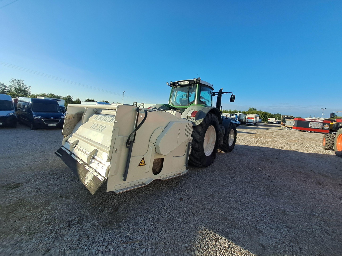 Sprzęt budowlany FENDT 936 VARIO + Stabilizator gruntu WIRTGEN WS 250 - Traktor: das Bild 4 Sprzęt budowlany FENDT 936 VARIO + Stabilizator gruntu WIRTGEN WS 250 - Traktor: das Bild 4