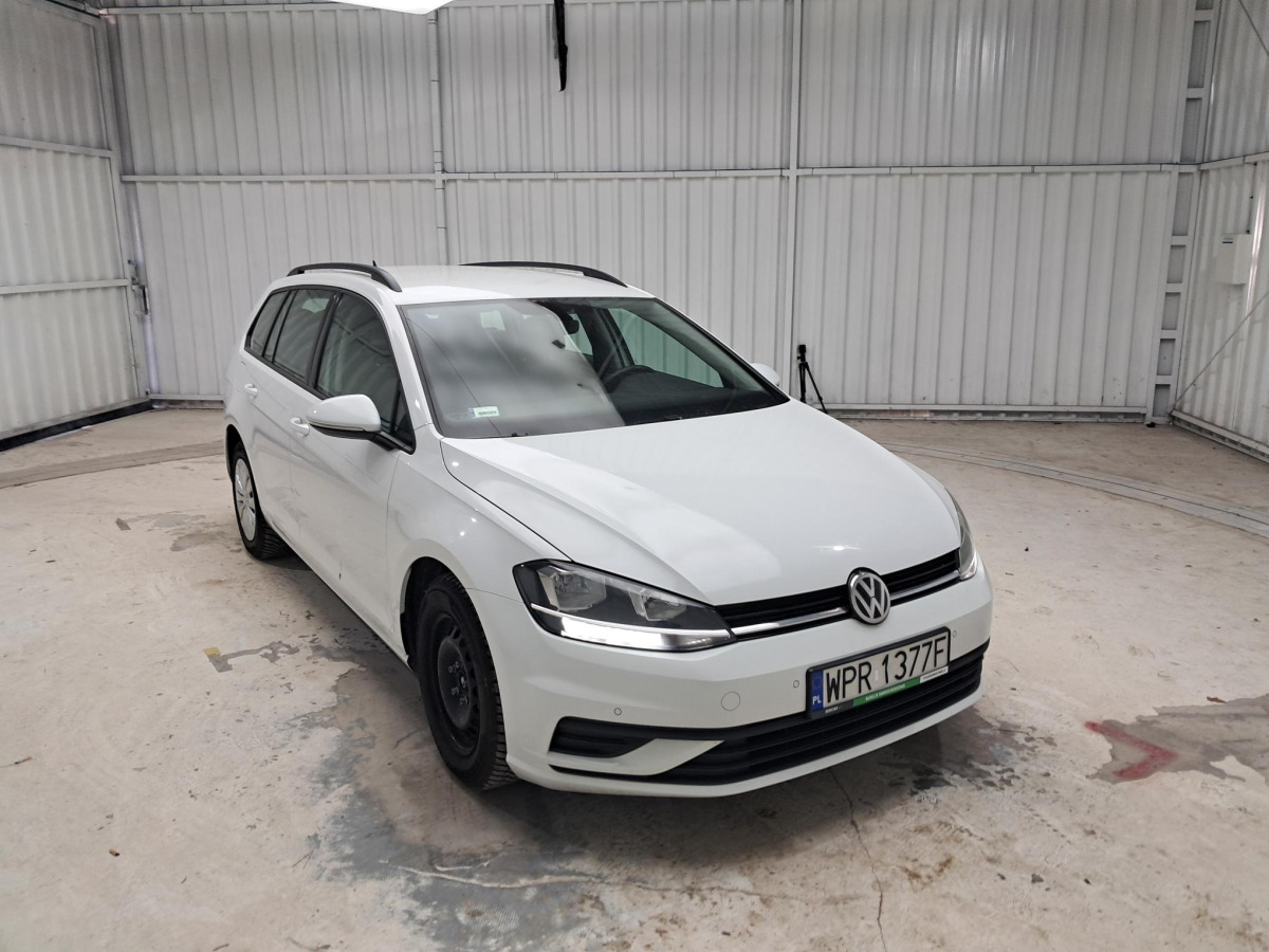 VOLKSWAGEN GOLF KOMBI - PKW: das Bild 1 VOLKSWAGEN GOLF KOMBI - PKW: das Bild 1
