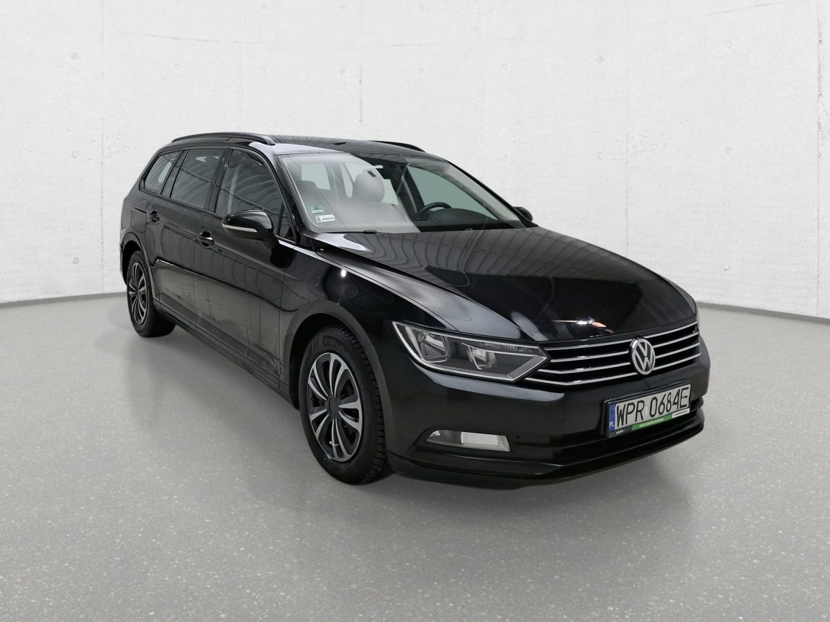 VOLKSWAGEN PASSAT KOMBI - PKW: das Bild 2 VOLKSWAGEN PASSAT KOMBI - PKW: das Bild 2