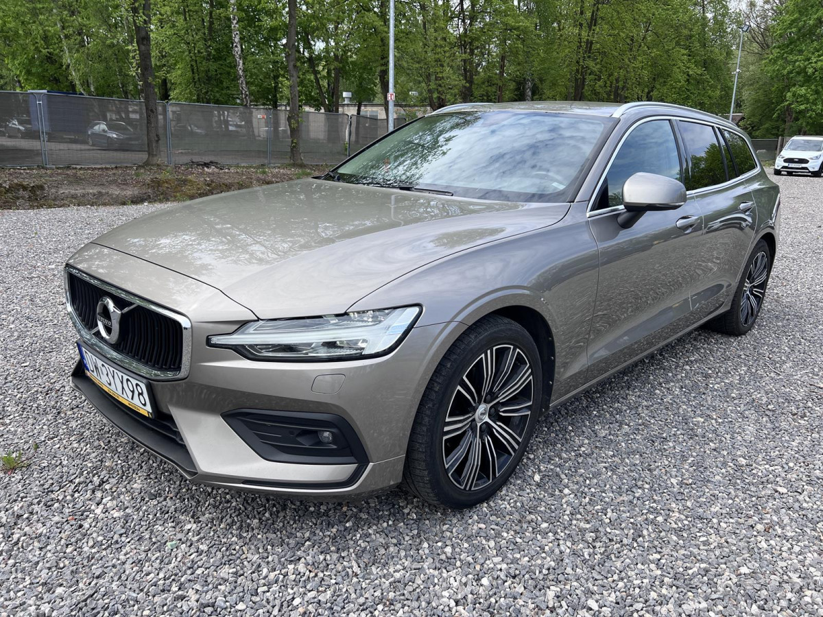 VOLVO V60 D4 2.0 MOMENTUM SUV - SUV/ Geländewagen: das Bild 3 VOLVO V60 D4 2.0 MOMENTUM SUV - SUV/ Geländewagen: das Bild 3