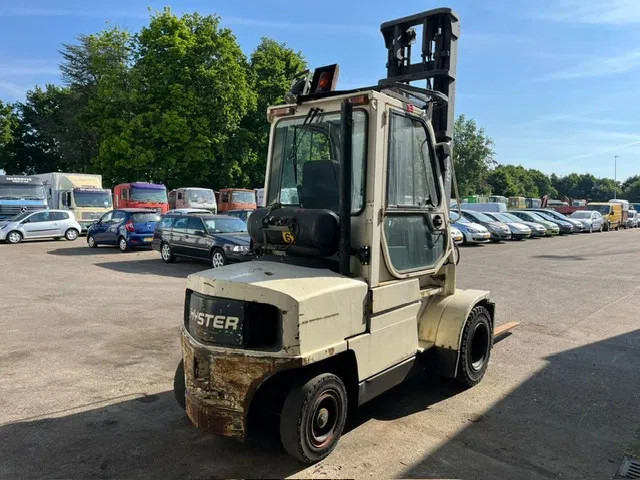 Hyster H 4.00 XM-6 LPG Fork Lift - Treibgasstapler: das Bild 3 Hyster H 4.00 XM-6 LPG Fork Lift - Treibgasstapler: das Bild 3