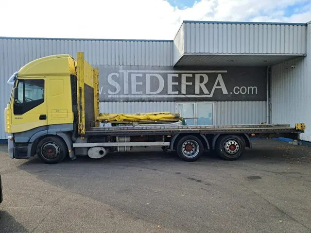 Iveco Stralis 430 , 6x2 , Manual Gearbox , Euro 3 - Plane LKW: das Bild 2 Iveco Stralis 430 , 6x2 , Manual Gearbox , Euro 3 - Plane LKW: das Bild 2