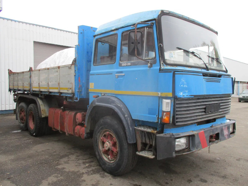 Iveco Turbostar 190-30 , Manual , V8 , 3 way tipper , Spring suspension , 6x2 - Kipper: das Bild 4 Iveco Turbostar 190-30 , Manual , V8 , 3 way tipper , Spring suspension , 6x2 - Kipper: das Bild 4