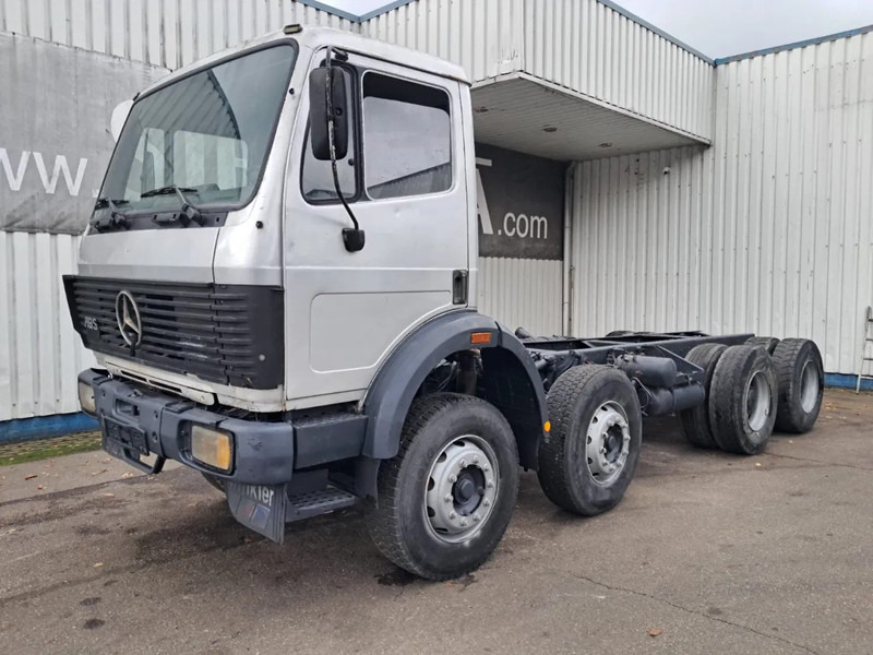 Mercedes-Benz 3235SK / 3535SK , 8x4, V8 BiTurbo, ZF Manual , Spring Suspension - Fahrgestell LKW: das Bild 1 Mercedes-Benz 3235SK / 3535SK , 8x4, V8 BiTurbo, ZF Manual , Spring Suspension - Fahrgestell LKW: das Bild 1