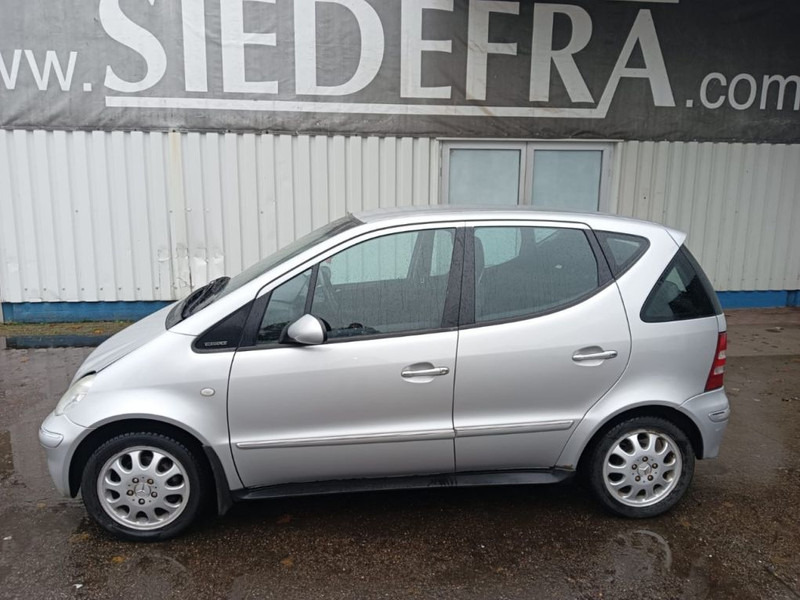 Mercedes-Benz A-Klasse A 160 Elegance , Airco - Schrägheck: das Bild 2 Mercedes-Benz A-Klasse A 160 Elegance , Airco - Schrägheck: das Bild 2