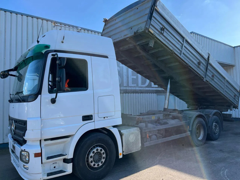 Mercedes-Benz Actros 2544 , MP2 -MP3 , 6x2 , 3 Way Tipper - Kipper: das Bild 1 Mercedes-Benz Actros 2544 , MP2 -MP3 , 6x2 , 3 Way Tipper - Kipper: das Bild 1