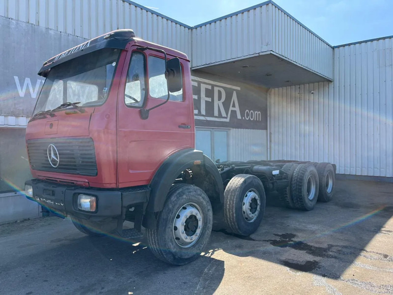 Mercedes-Benz NG 3228 , V8 , 8x4 , Manual , Spring suspension - Fahrgestell LKW: das Bild 1 Mercedes-Benz NG 3228 , V8 , 8x4 , Manual , Spring suspension - Fahrgestell LKW: das Bild 1