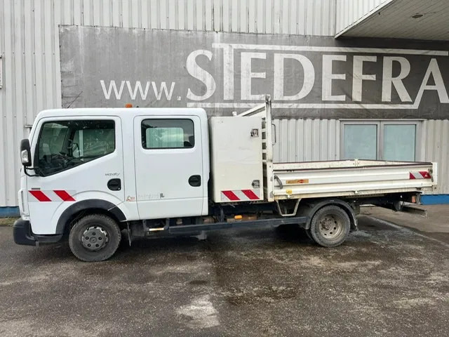 Renault Maxity 140 DXi , Crew Cab , 6 Pers. , Airco - Pritsche Transporter, Transporter mit Doppelkabine: das Bild 2 Renault Maxity 140 DXi , Crew Cab , 6 Pers. , Airco - Pritsche Transporter, Transporter mit Doppelkabine: das Bild 2