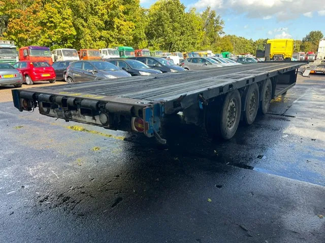 SYSTEM TRAILER 3x SAF Axle , Flat trailer - Pritschenauflieger/ Plattformauflieger: das Bild 3 SYSTEM TRAILER 3x SAF Axle , Flat trailer - Pritschenauflieger/ Plattformauflieger: das Bild 3