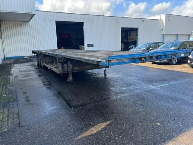 SYSTEM TRAILER 3x SAF Axle , Flat trailer - Pritschenauflieger/ Plattformauflieger: das Bild 4 SYSTEM TRAILER 3x SAF Axle , Flat trailer - Pritschenauflieger/ Plattformauflieger: das Bild 4