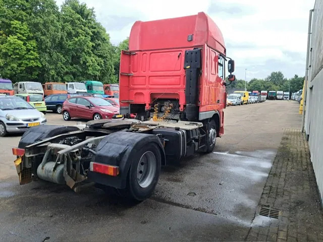 DAF XF 105 460 , Manual Gearbox , PTO , Tipper Hydraulics , Airco , Superspace Cab - Sattelzugmaschine: das Bild 3 DAF XF 105 460 , Manual Gearbox , PTO , Tipper Hydraulics , Airco , Superspace Cab - Sattelzugmaschine: das Bild 3