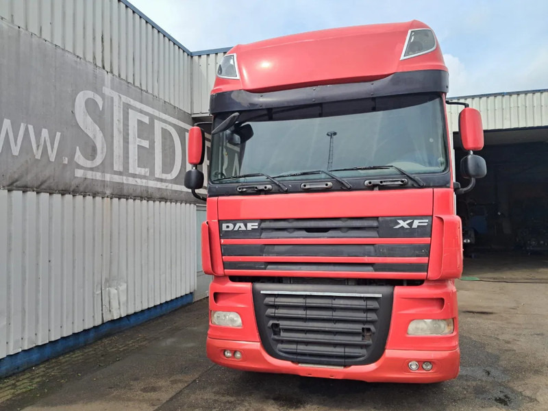 DAF XF 105 460 , Manual Gearbox , PTO , Tipper Hydraulics , Airco , Superspace Cab - Sattelzugmaschine: das Bild 5 DAF XF 105 460 , Manual Gearbox , PTO , Tipper Hydraulics , Airco , Superspace Cab - Sattelzugmaschine: das Bild 5