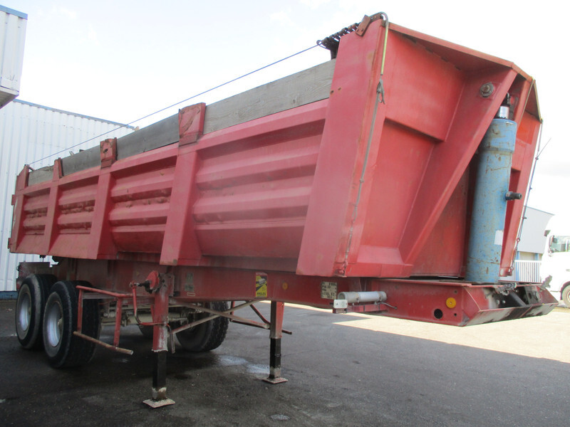 Trailor 2 Axle , Steel tipper trailer , Spring suspension , Drum brakes - Kipper Auflieger: das Bild 4 Trailor 2 Axle , Steel tipper trailer , Spring suspension , Drum brakes - Kipper Auflieger: das Bild 4