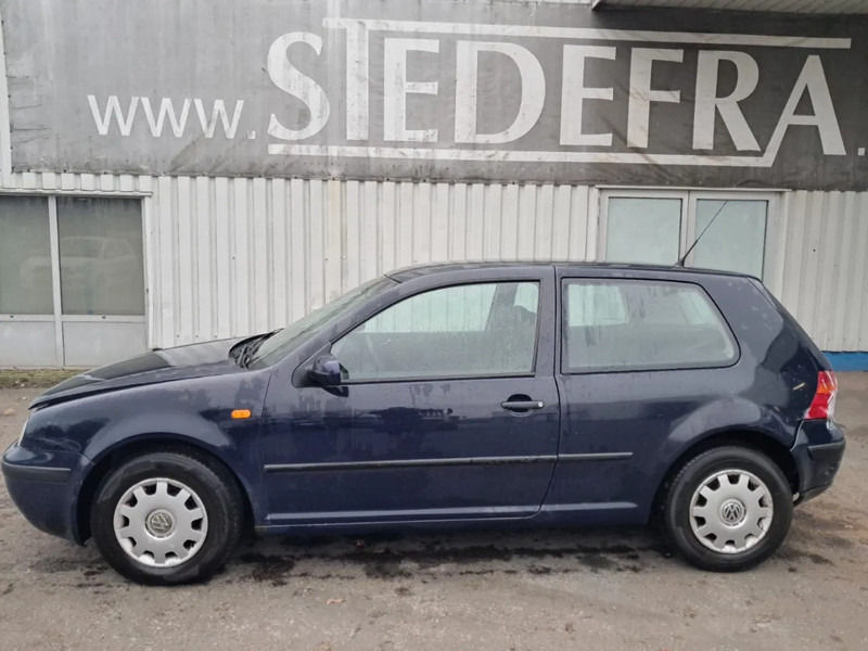 Volkswagen Golf 1.9 SDi , TRADE / EXPORT ONLY - Schrägheck: das Bild 2 Volkswagen Golf 1.9 SDi , TRADE / EXPORT ONLY - Schrägheck: das Bild 2