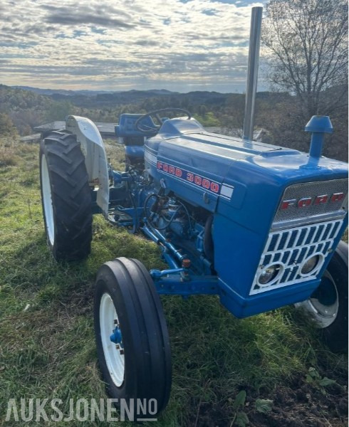 1973 Ford 3000 - mva fri - Traktor: das Bild 2 1973 Ford 3000 - mva fri - Traktor: das Bild 2