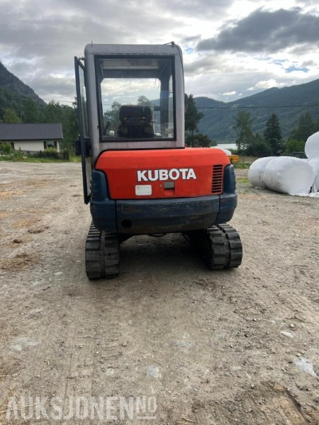 1997 Kubota KX 121-2 gravemaskin med 2 skuffer og klype - Bagger: das Bild 3 1997 Kubota KX 121-2 gravemaskin med 2 skuffer og klype - Bagger: das Bild 3