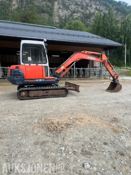 1997 Kubota KX 121-2 gravemaskin med 2 skuffer og klype - Bagger: das Bild 5 1997 Kubota KX 121-2 gravemaskin med 2 skuffer og klype - Bagger: das Bild 5