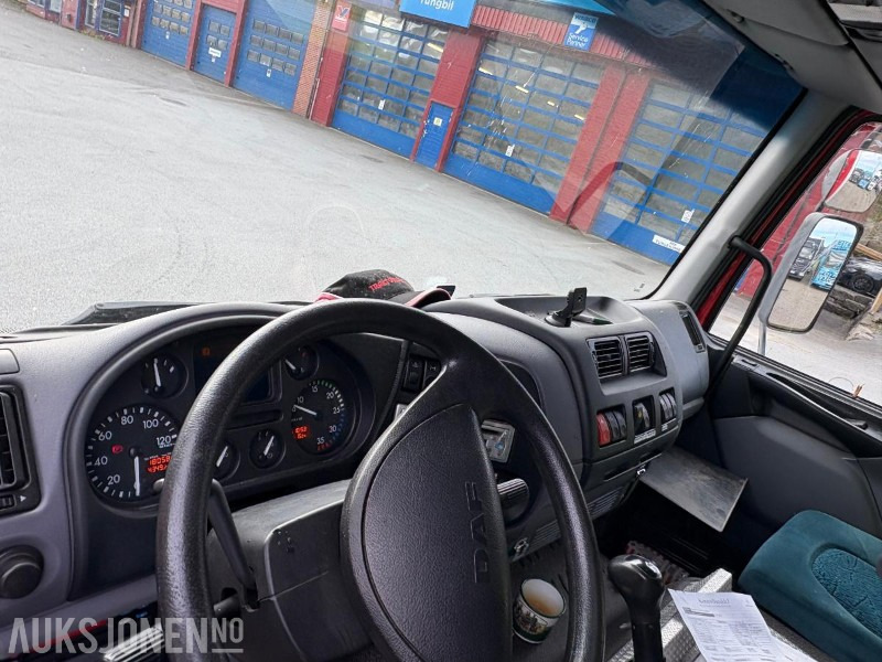 Koffer LKW 2003 DAF LF: das Bild 11