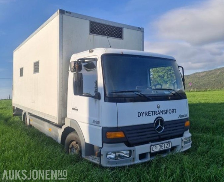 2003 Mercedes-Benz 818 - Skapbil/dyretansportbil - Tiertransporter LKW: das Bild 3 2003 Mercedes-Benz 818 - Skapbil/dyretansportbil - Tiertransporter LKW: das Bild 3