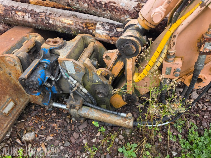 Bagger 2005 Case CX75R Beltegraver med SMS Pusseskuff - 3815 arbeidstimer: das Bild 27