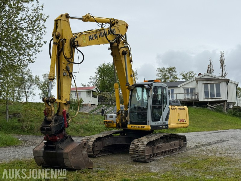 Bagger 2008 Kobelco E215B Beltegraver - 2 skuffer - tiltrotator og leddet bom: das Bild 1