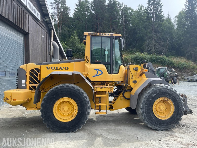 2008 Volvo L110F hjullaster med skuff - sentralsmøring - 3/4 funksjon-Skriver med vekt-kamera - ekstra lys - Radlader: das Bild 5 2008 Volvo L110F hjullaster med skuff - sentralsmøring - 3/4 funksjon-Skriver med vekt-kamera - ekstra lys - Radlader: das Bild 5
